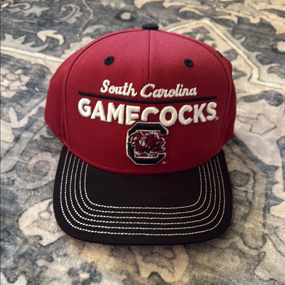 Gen 2 South Carolina Gamecocks Youth Snapback Hat Red Black KN480F48 NWT‎